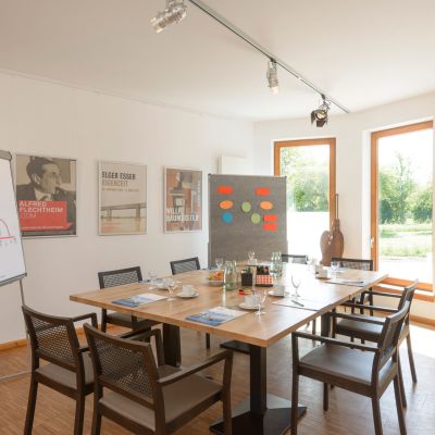 Raum Insel Werd mit Tagungsbestuhlung