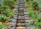 Wasserspiel und Blumen auf der Insel Mainau